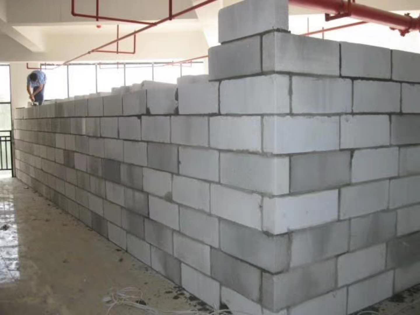 章贡蒸压加气混凝土砌块承重墙静力和抗震性能的研究